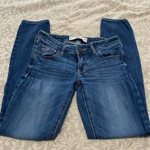 Hollister 1s blue skinny jeans